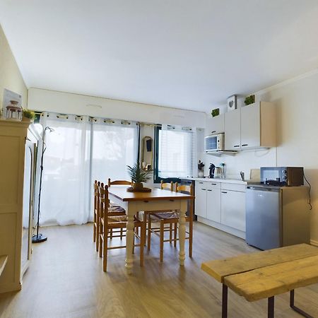 Charmant Appartement Lumineux Pour 4 Au Pouliguen เลอปูลีแกน ภายนอก รูปภาพ